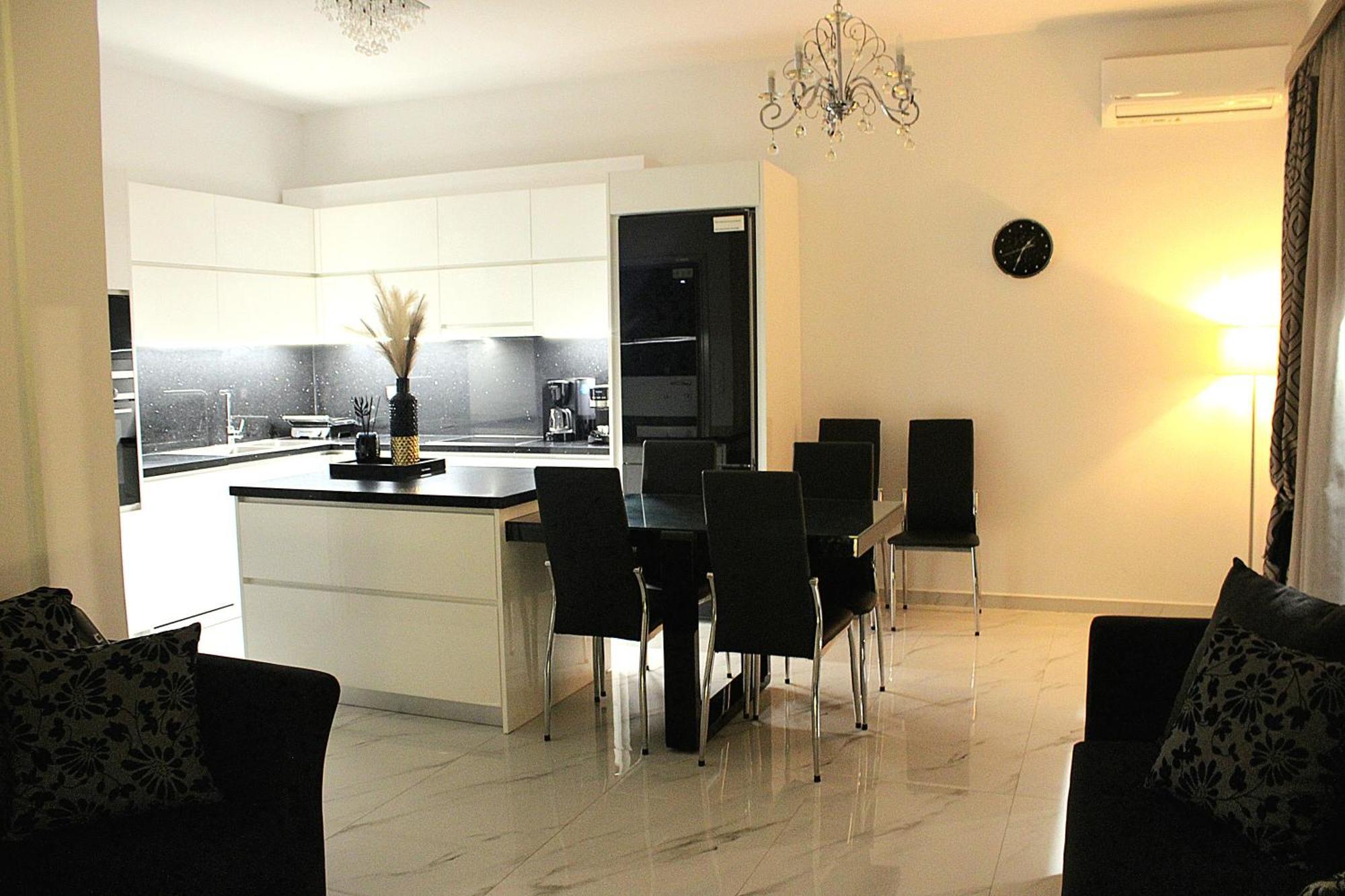 Black & White Seaside House Kalamia Korinth Exterior foto