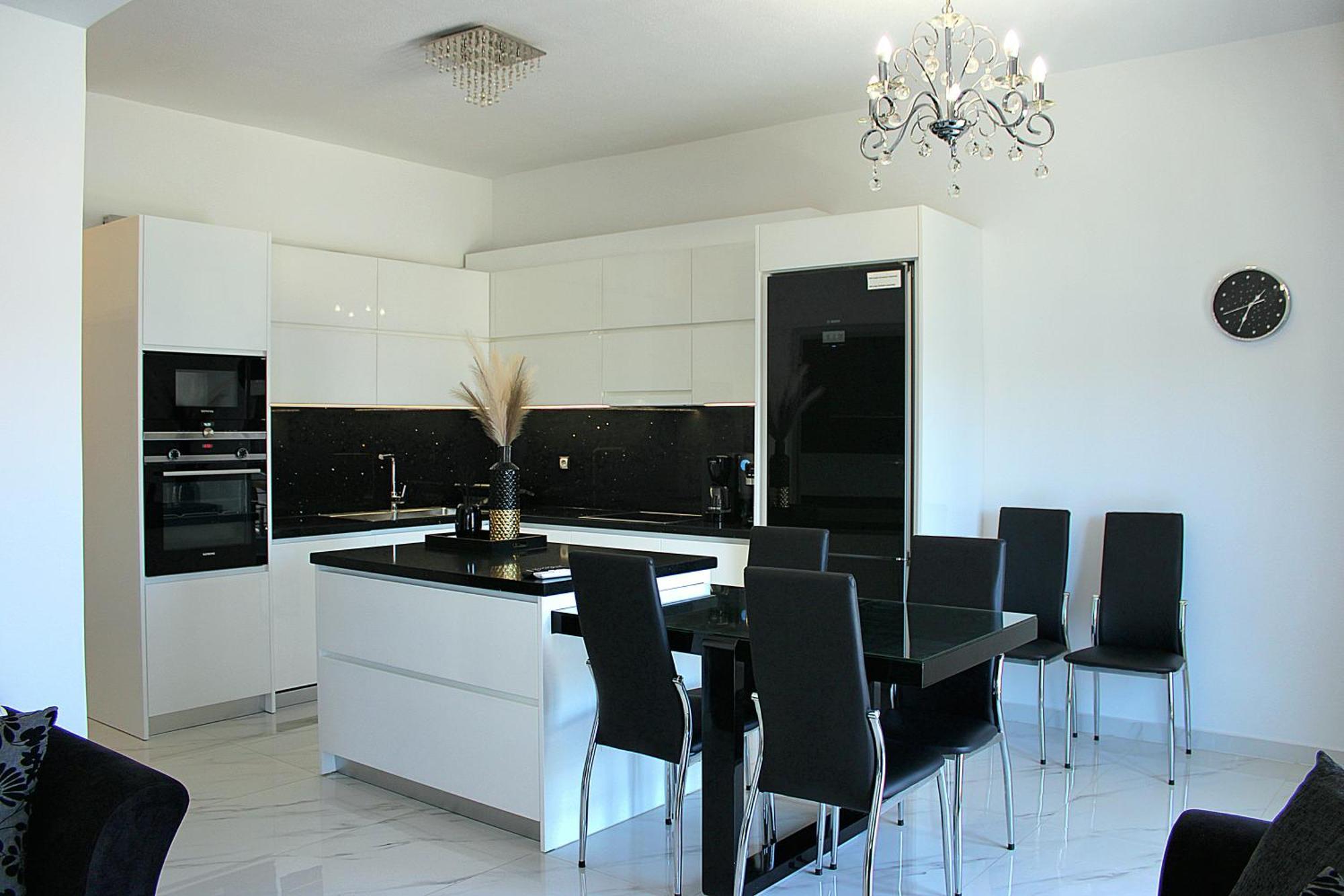 Black & White Seaside House Kalamia Korinth Exterior foto