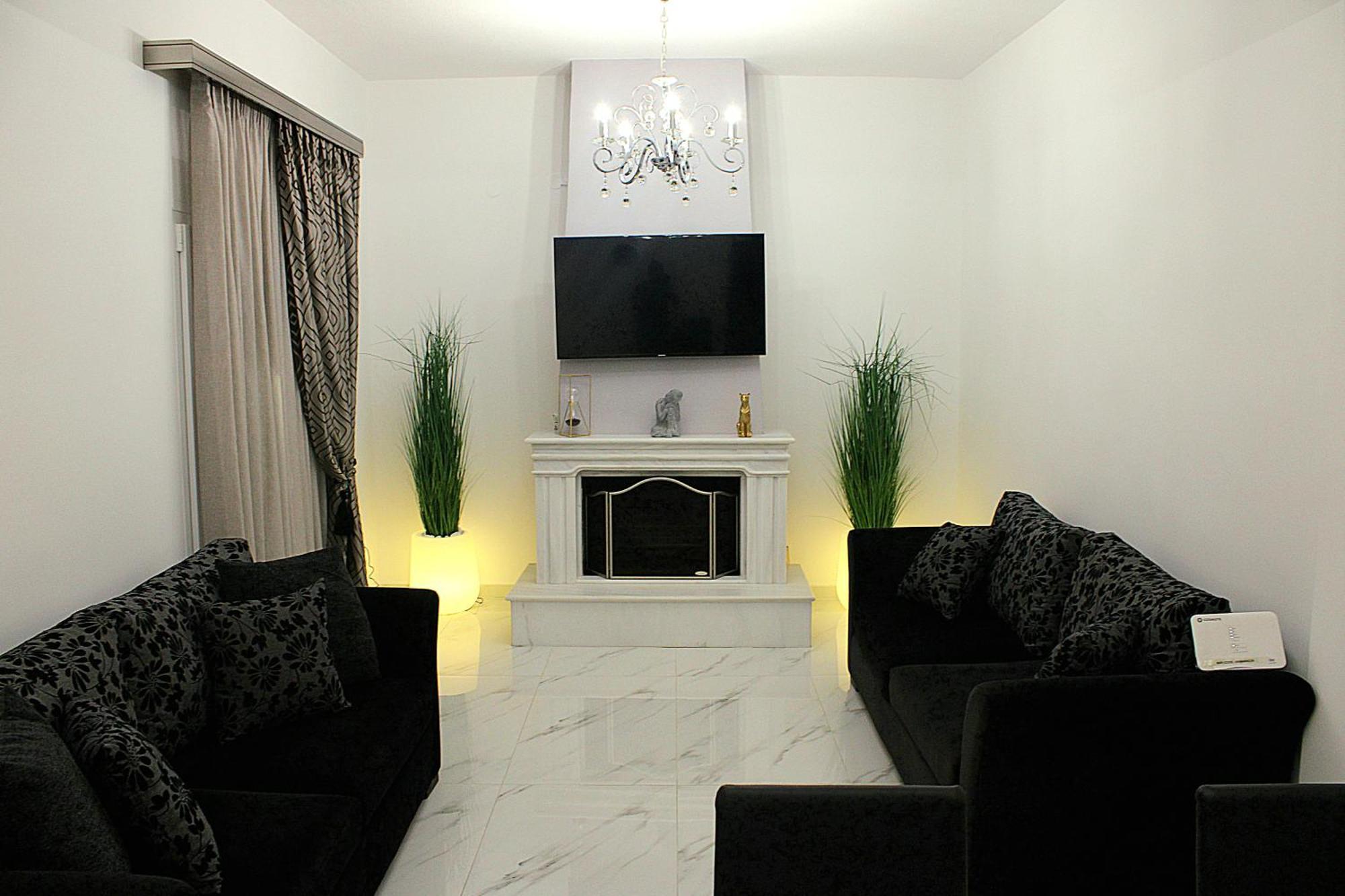 Black & White Seaside House Kalamia Korinth Exterior foto